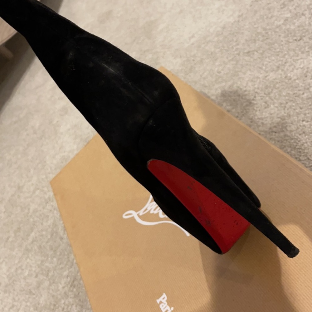 daffodile louboutin shoes